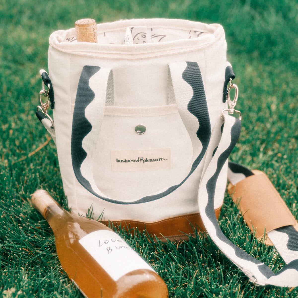 PDP-Wine-Cooler-Rivie-White-2